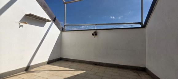 2غرفة بانتهاوس في Lavagna, Italy رقم 287215 3