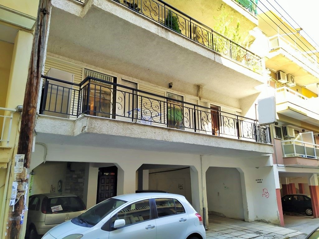 2 bedrooms Apartment in Kalamaria, Greece No. 4517