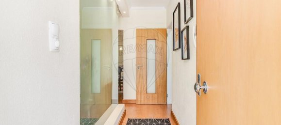 6 bedrooms Villa in Cascais, Portugal No. 53981 3