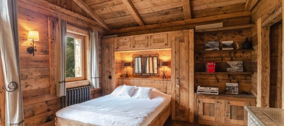 4 bedrooms Commercial property in Chamonix-Mont-Blanc, France No. 1112 9