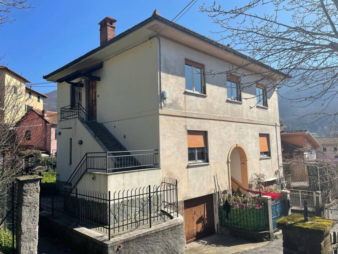 4-Zimmer Villa in Savignone, Italy, Nr. 32124