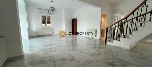 4 bedrooms House in Larnaca, Cyprus No. 7514 11