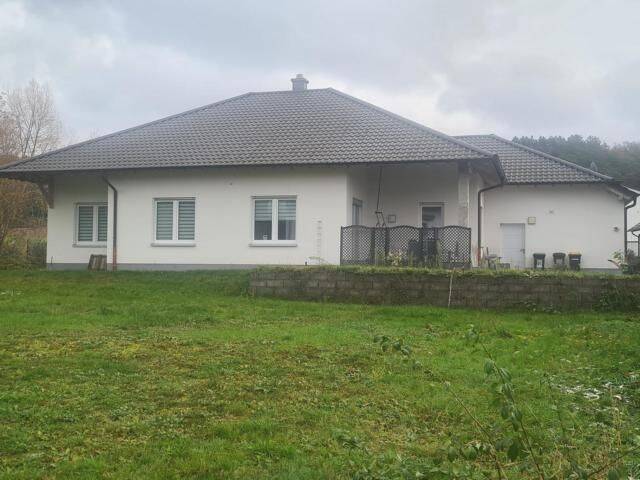 4-Zimmer Bungalow in Saarpfalz, Germany, Nr. 15849