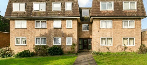 1 bedroom Apartment in South Croydon, United Kingdom No. 12268 8