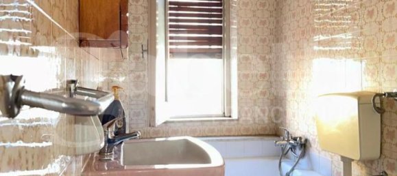 5-salle Appartement à Avola, Italy No. 4677 13