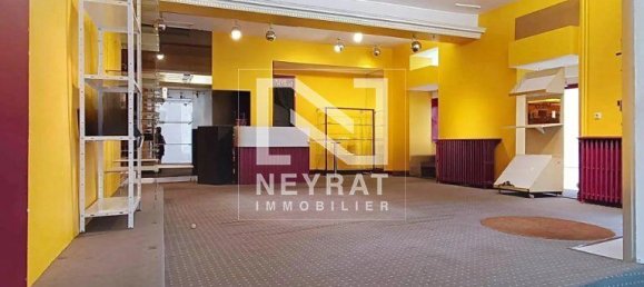 3 bedrooms Apartment in Luzy, France No. 96805 7