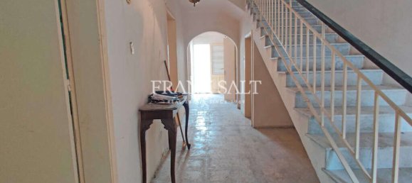 Таунхаус с 3 спальнями в Марса, Мальта № 1907 12