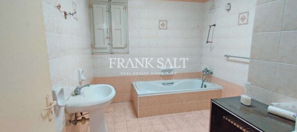 Таунхаус с 3 спальнями в Марса, Мальта № 1907 8