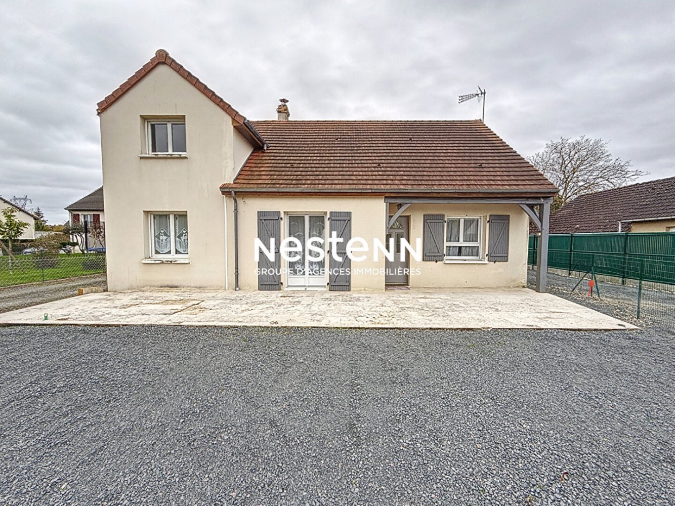 Casa T5 em Larcay, France N.º 55337