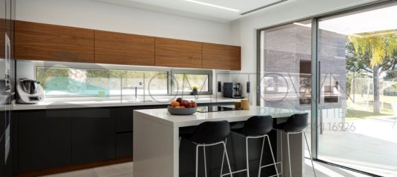 Casa de 5 dormitorios en Quarteira, Portugal No. 112288 7