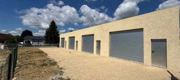 Propriété commerciale à Vinay, France 168m² No. 302322 2