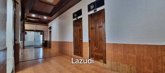 15 bedrooms Hotel in Bang Lamung, Thailand No. 24097 5