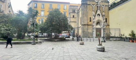 Studio in Naples, Italy No. 23247 10