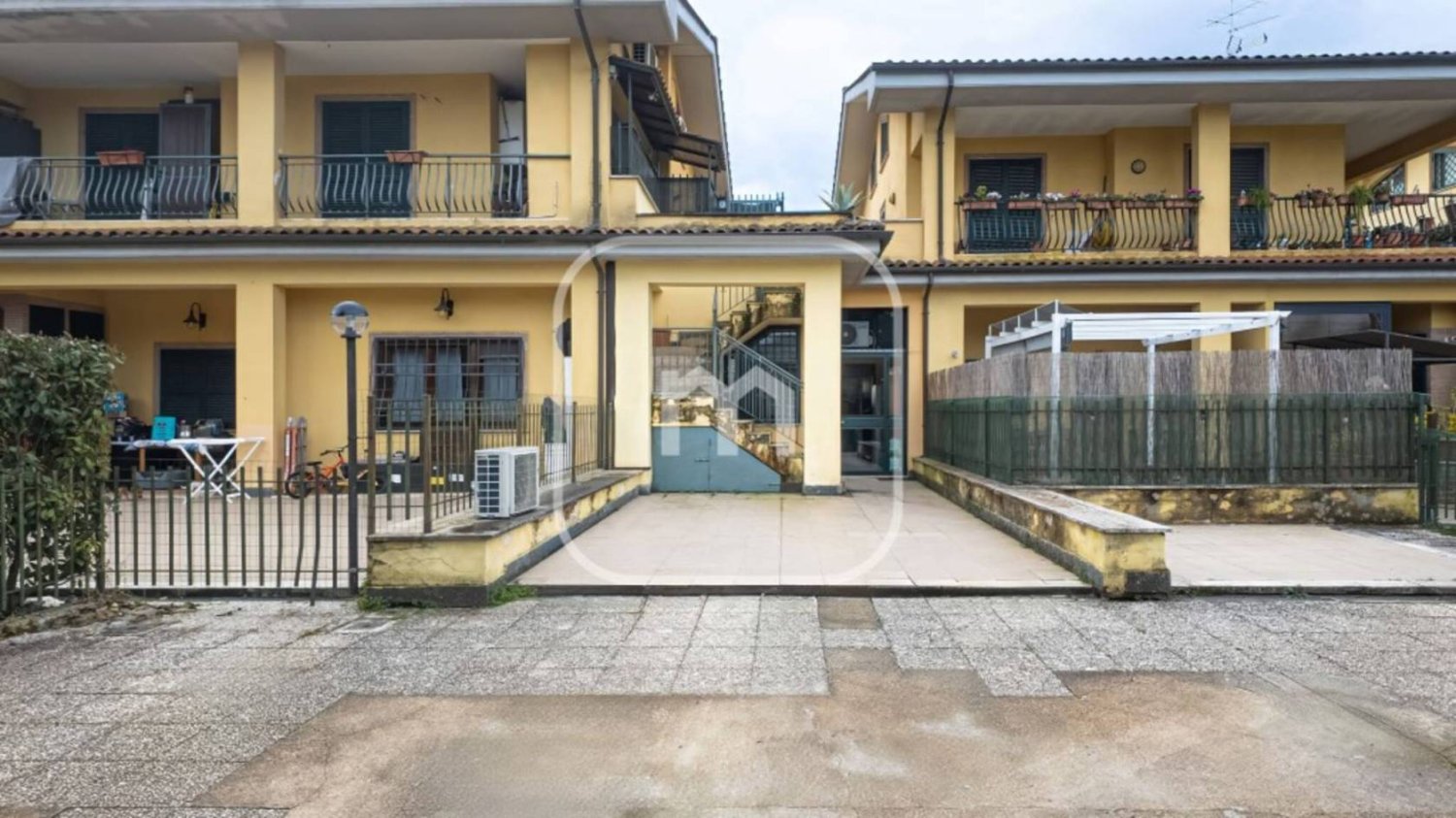 Apartamento de 2 dormitorios en Palestrina, Italy No. 111289