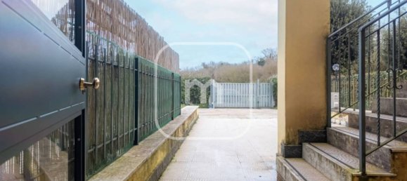 Apartamento de 2 dormitorios en Palestrina, Italy No. 111289 8