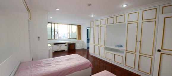 3 bedrooms Condo in Bangkok, Thailand No. 7467 16