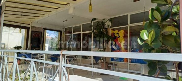 1-salle Bureau à Capaccio Paestum, Italy No. 31043 3