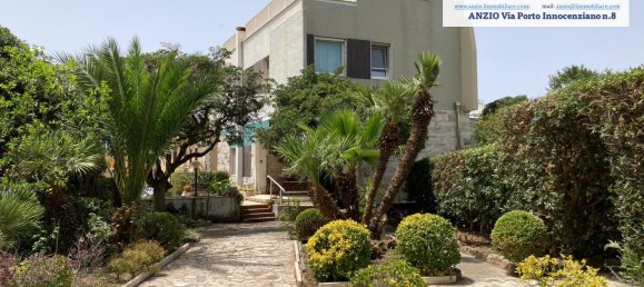 Вилла с 4 спальнями в Анцио, Италия № 58649 11