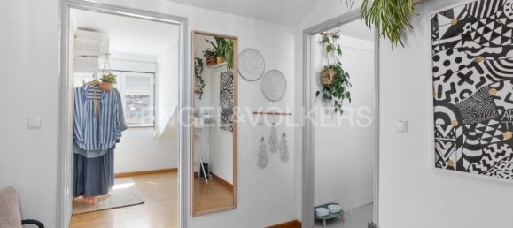 1 bedroom Apartment in Lisbon, Portugal No. 14609 2