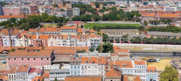 1 bedroom Apartment in Lisbon, Portugal No. 14609 14