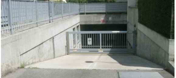 3 rooms Apartment in Grumello del Monte, Italy No. 5931 5