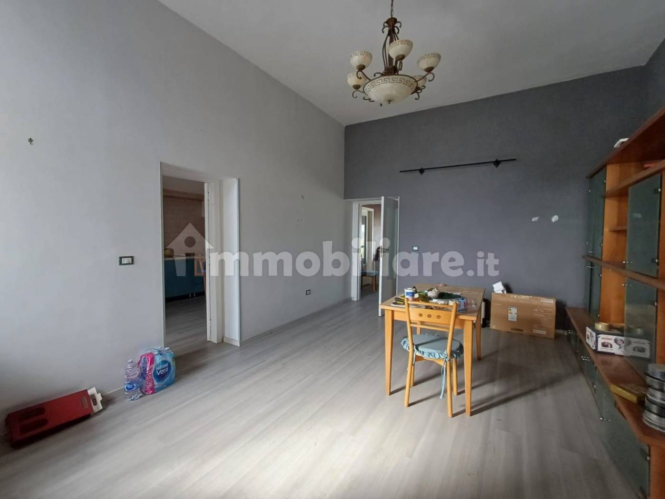 Здание с 5 комнатами в Казаджове, Италия № 200417