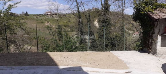 2 Schlafzimmer Villa in Ovada, Italy, Nr. 1759 10