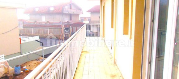 Apartamento de 3 dormitorios en Montesarchio, Italy No. 157307 26