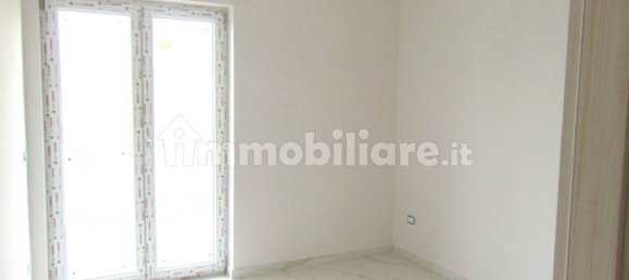Apartamento de 3 dormitorios en Montesarchio, Italy No. 157307 10
