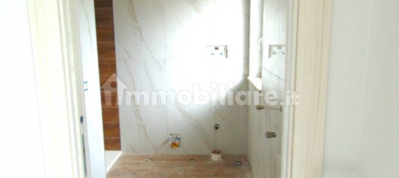 Apartamento de 3 dormitorios en Montesarchio, Italy No. 157307 19