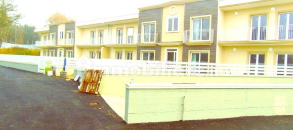 Apartamento de 3 dormitorios en Montesarchio, Italy No. 157307 36