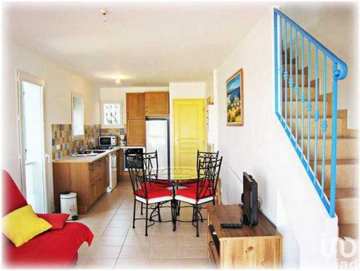 شقة 2 غرف نوم  في Hyeres, France رقم 12251