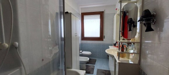 3 bedrooms Apartment in Treviso, Italy No. 350461 24