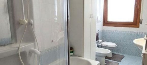 3 bedrooms Apartment in Treviso, Italy No. 350461 25