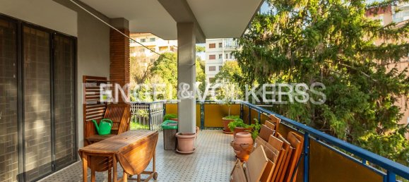 Apartamento de 3 dormitorios en Rome, Italy No. 59664 2