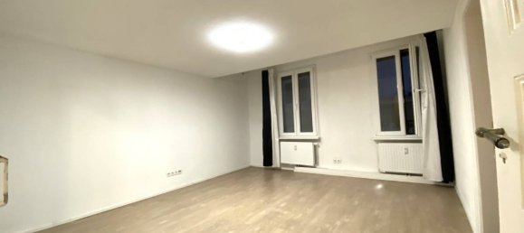 7-salle Bâtiment à Ortenaukreis, Germany No. 75869 7