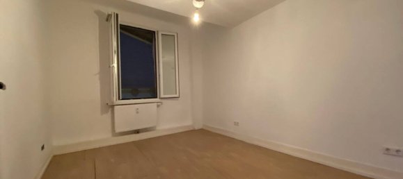 7-salle Bâtiment à Ortenaukreis, Germany No. 75869 8