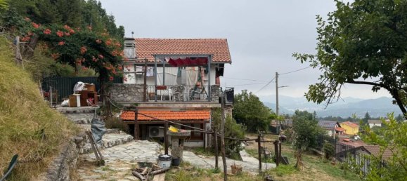 3 Schlafzimmer Haus in Roccavignale, Italy, Nr. 283863 23