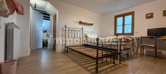 3 Schlafzimmer Haus in Roccavignale, Italy, Nr. 283863 11