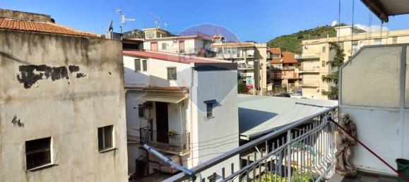 1 bedroom Apartment in Calatabiano, Italy No. 216760 5