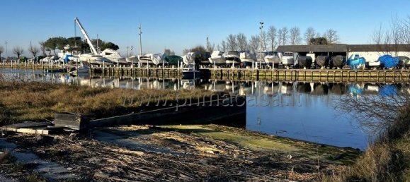 5 rooms Building in Chioggia, Italy No. 109571 6