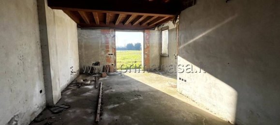 5 rooms Building in Chioggia, Italy No. 109571 25