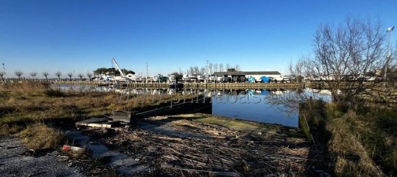 5 rooms Building in Chioggia, Italy No. 109571 7