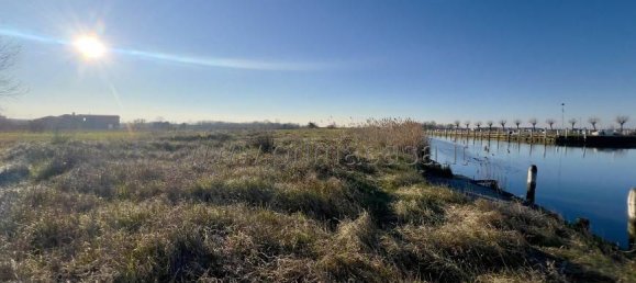 5 rooms Building in Chioggia, Italy No. 109571 8