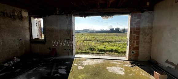 5 rooms Building in Chioggia, Italy No. 109571 22