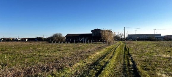 5 rooms Building in Chioggia, Italy No. 109571 2