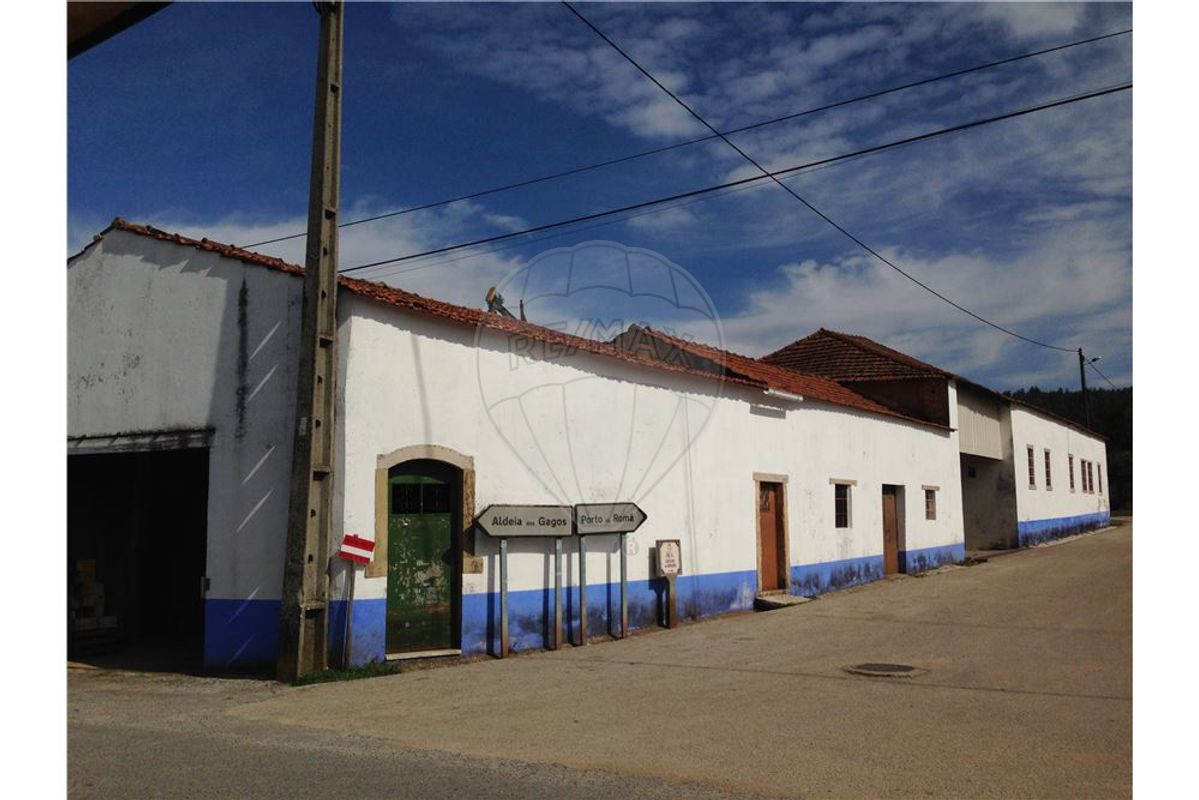 1000m² Commercial property in Aguas Belas, Portugal No. 67859