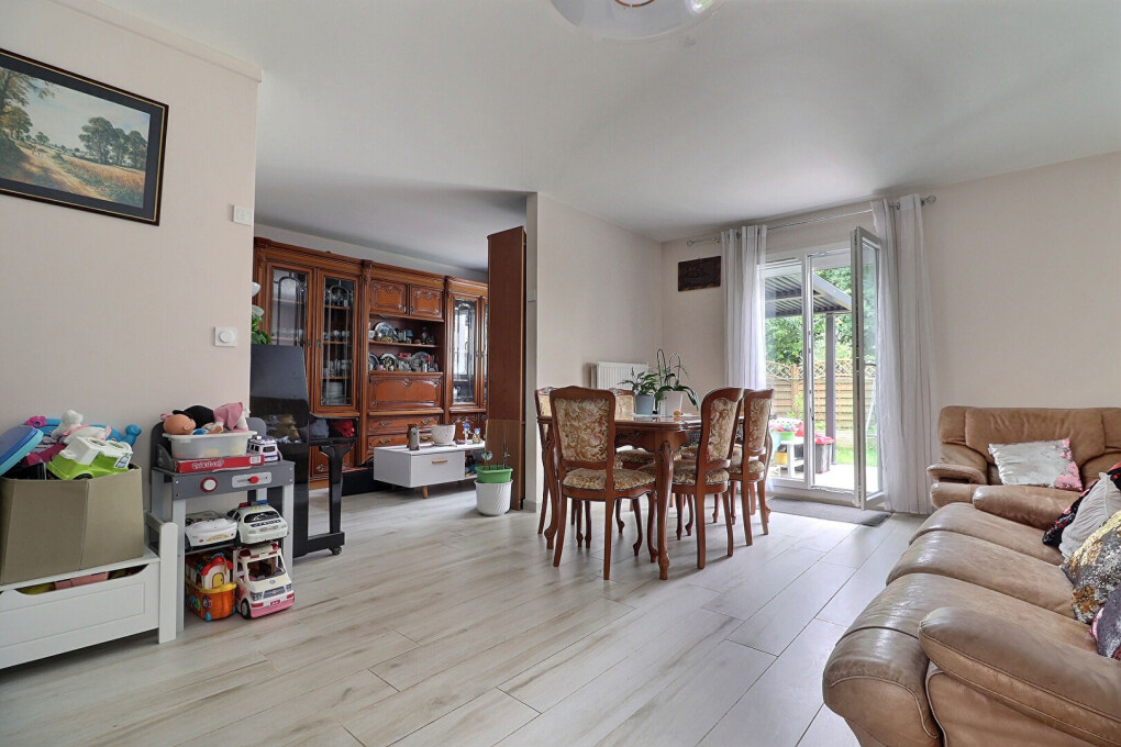 7 Schlafzimmer Haus in Montigny-les-Cormeilles, France, Nr. 318768