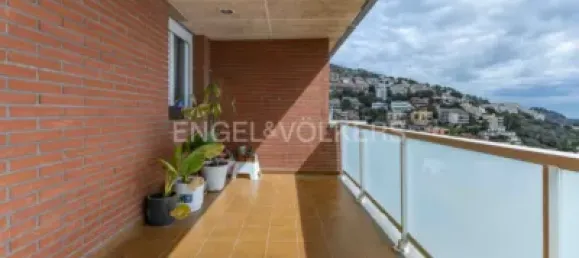 Dúplex de 4 dormitorios en Castelldefels, Spain No. 179134 42