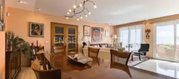 Dúplex de 4 dormitorios en Castelldefels, Spain No. 179134 3